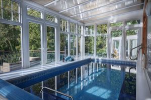 Photo 18- click for photo gallery